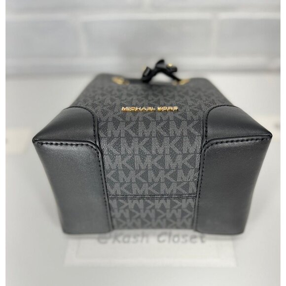 Michael Kors bucket bag mercer small drawstring crossbody bag black - Picture 9 of 12